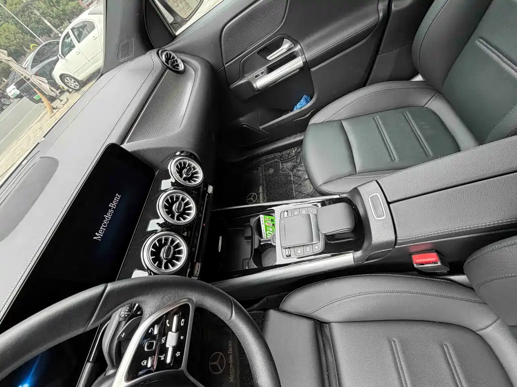 Mercedes-Benz GLA 2022 GLA 220