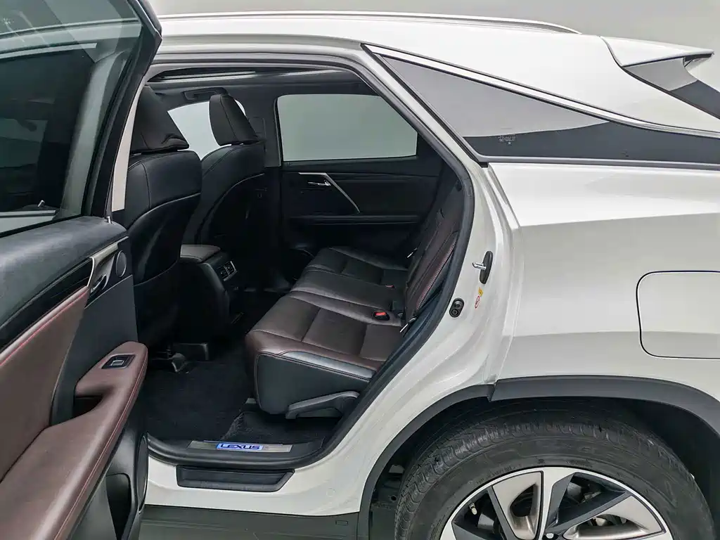 Lexus RX — миниатюра 11