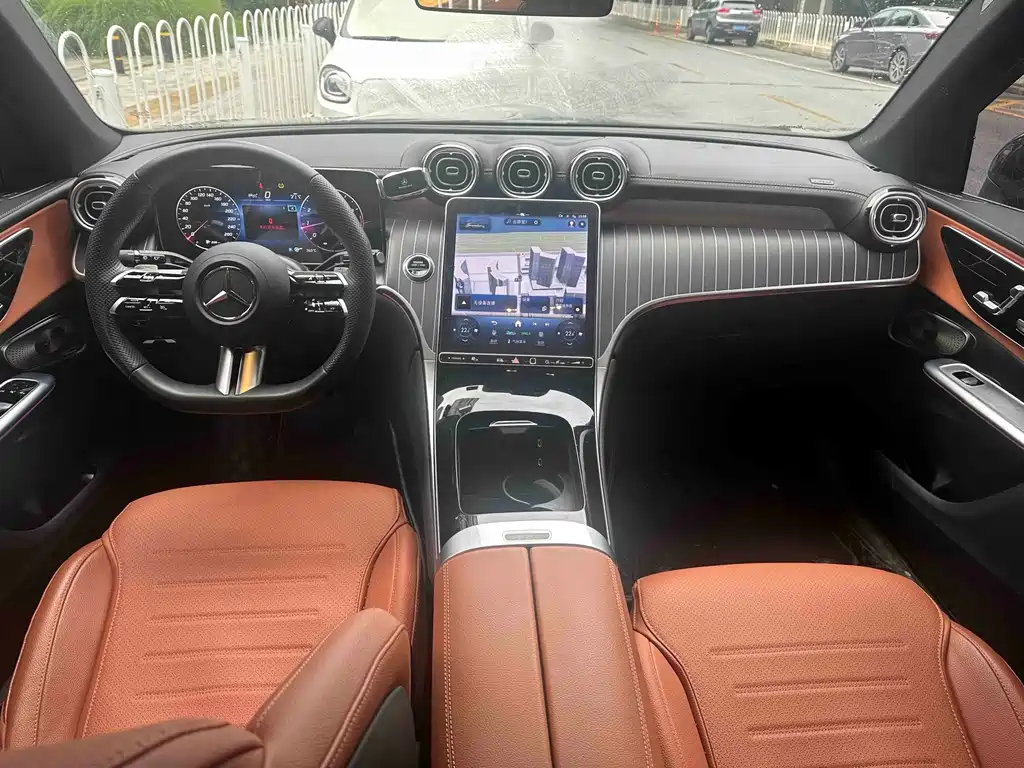Mercedes-Benz GLC 2023 GLC 300 L 4MATIC 7 мест
