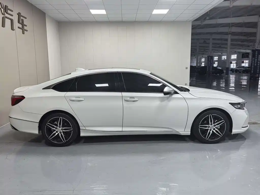 Honda Inspire 2022 260TURBO