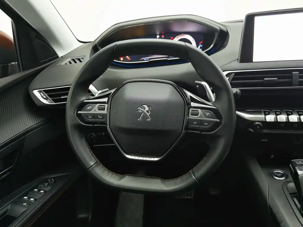 Peugeot 4008 — миниатюра 11