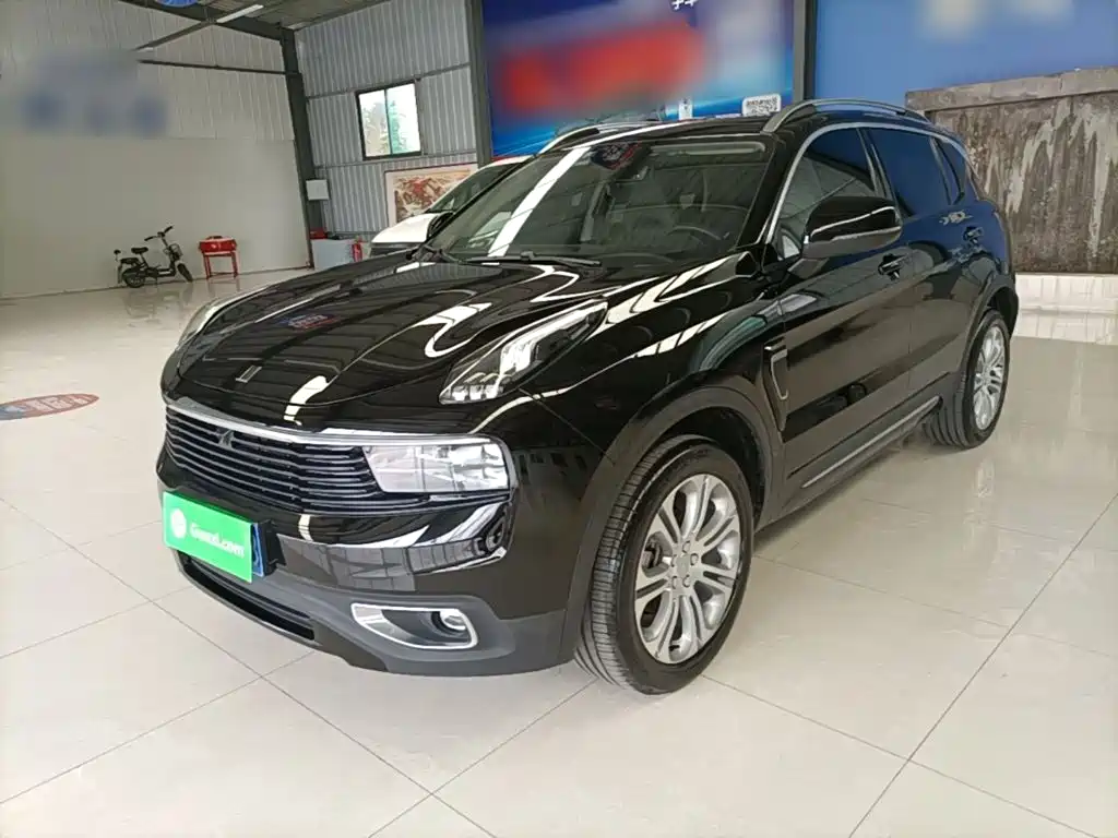 Lynk & Co 01 — миниатюра 2