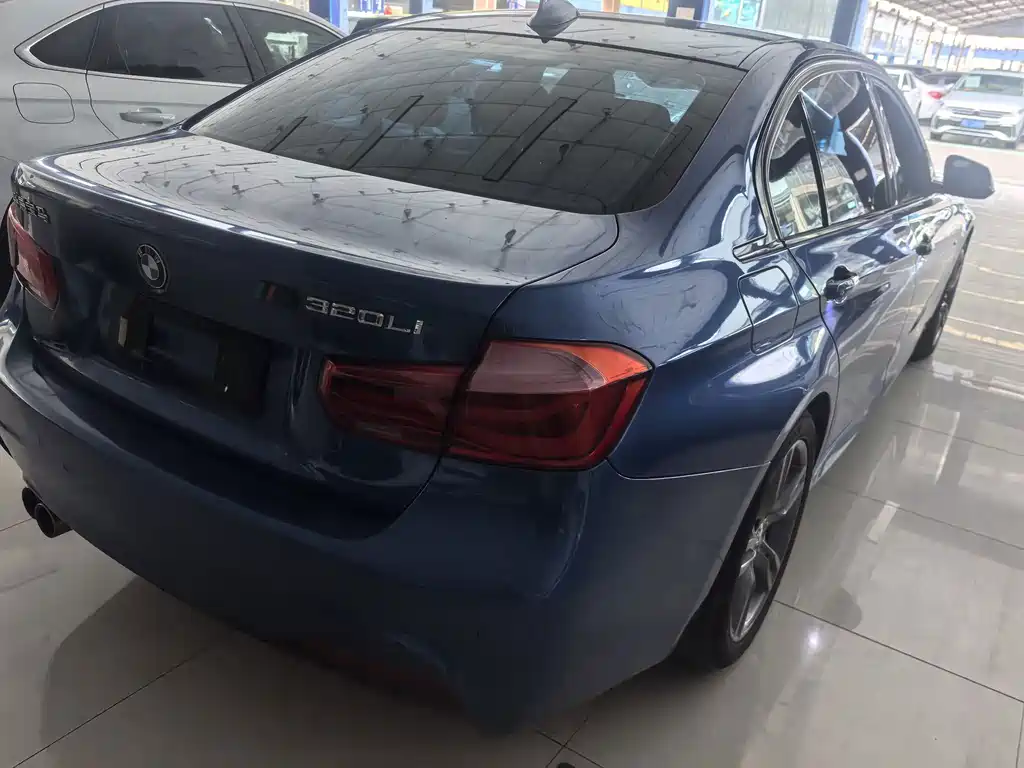 BMW 3 Series — миниатюра 8