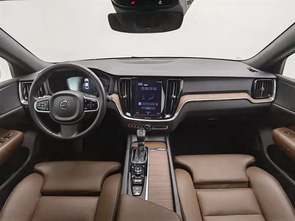 Volvo S60 2021 T4 Luxury