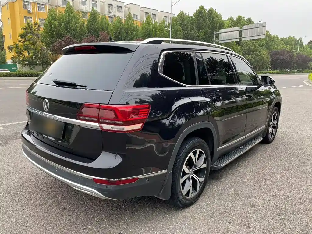 Volkswagen Teramont — миниатюра 7