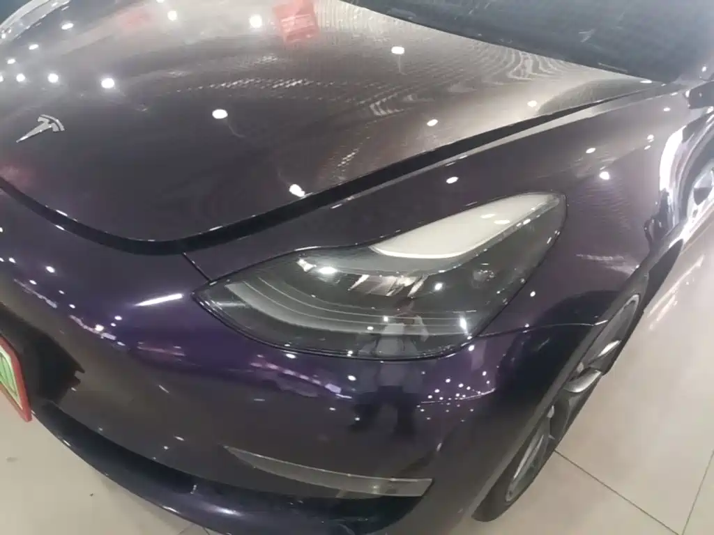 Tesla Model 3 — миниатюра 24