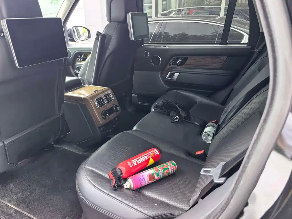 Land Rover Range Rover — миниатюра 4