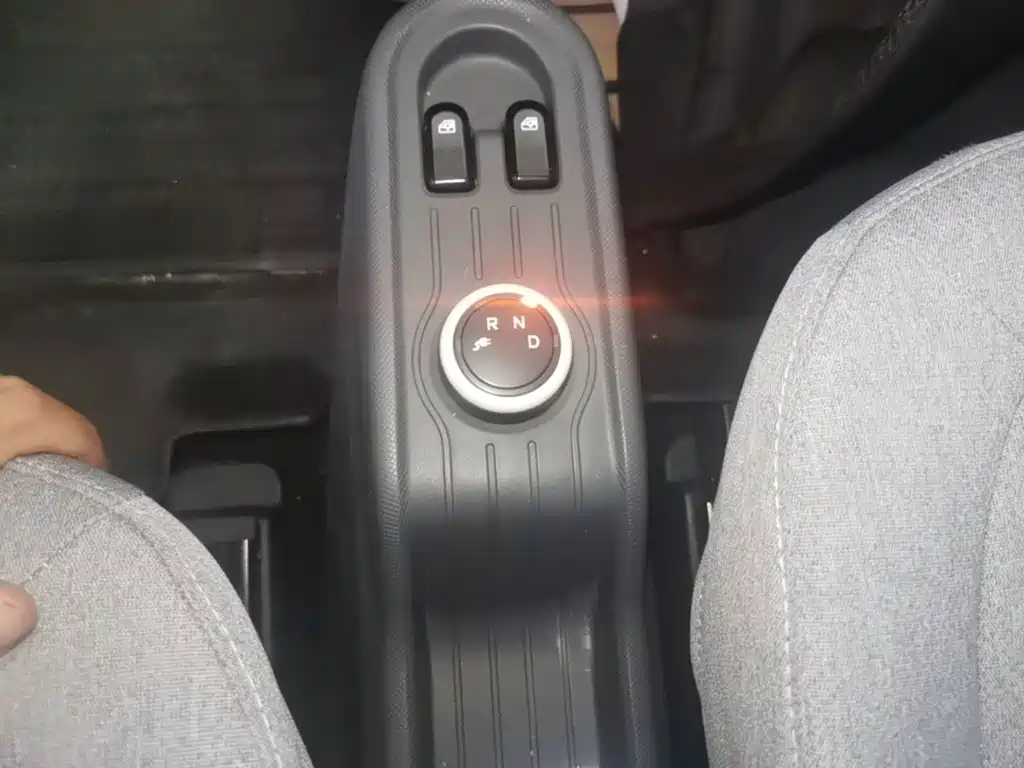 Wuling MINIEV — миниатюра 14