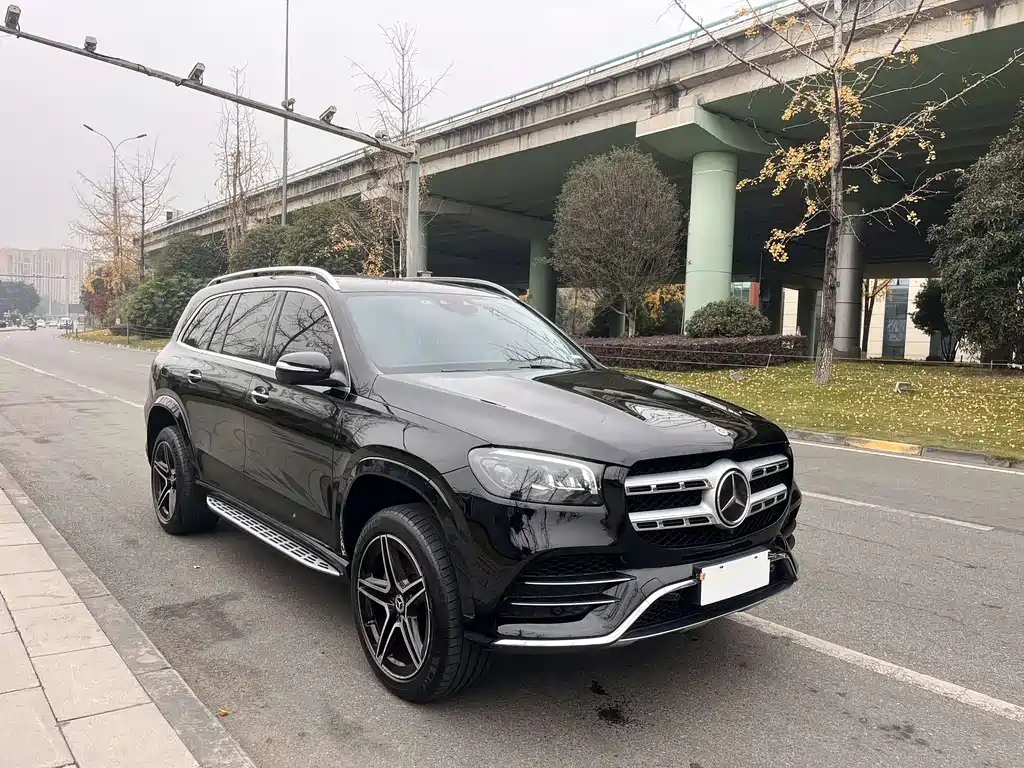 MERCEDES-BENZ GLS