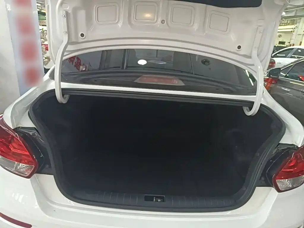 Kia Huanchi — миниатюра 19