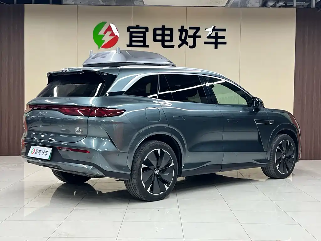 BYD TANG L