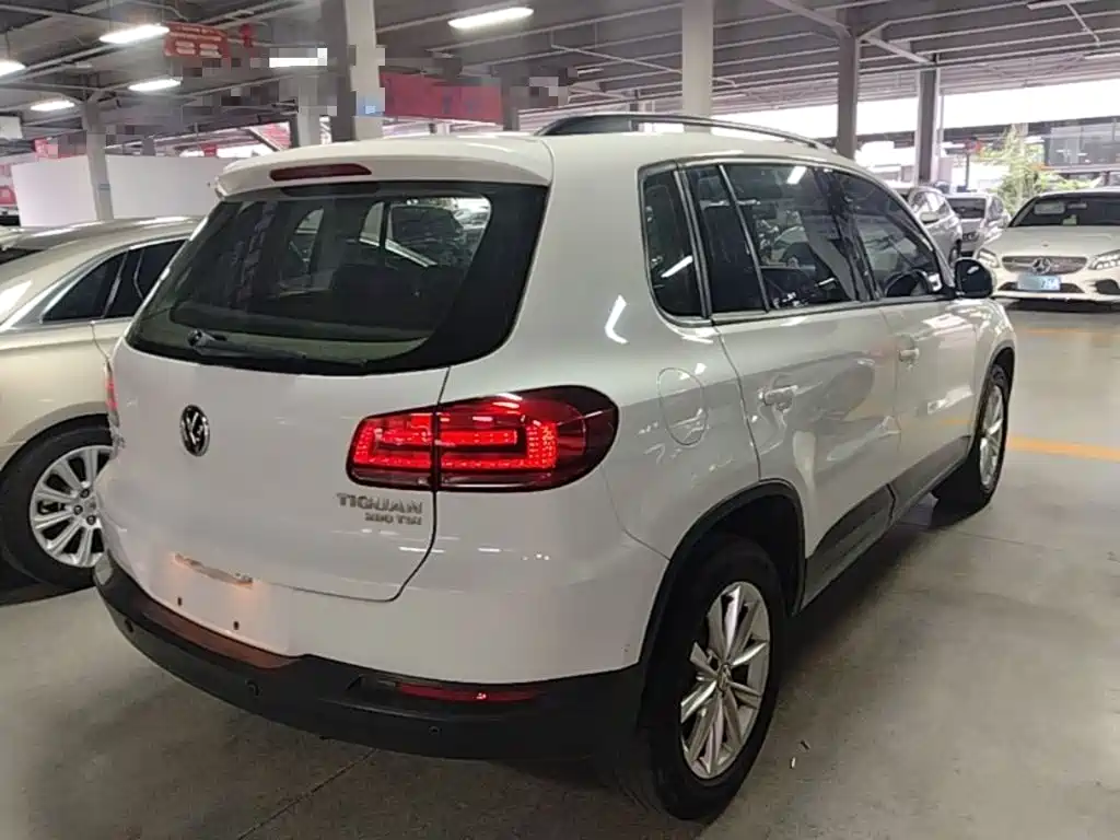 Volkswagen Tiguan — миниатюра 7