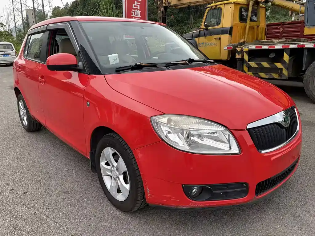 Skoda Fabia — миниатюра 3