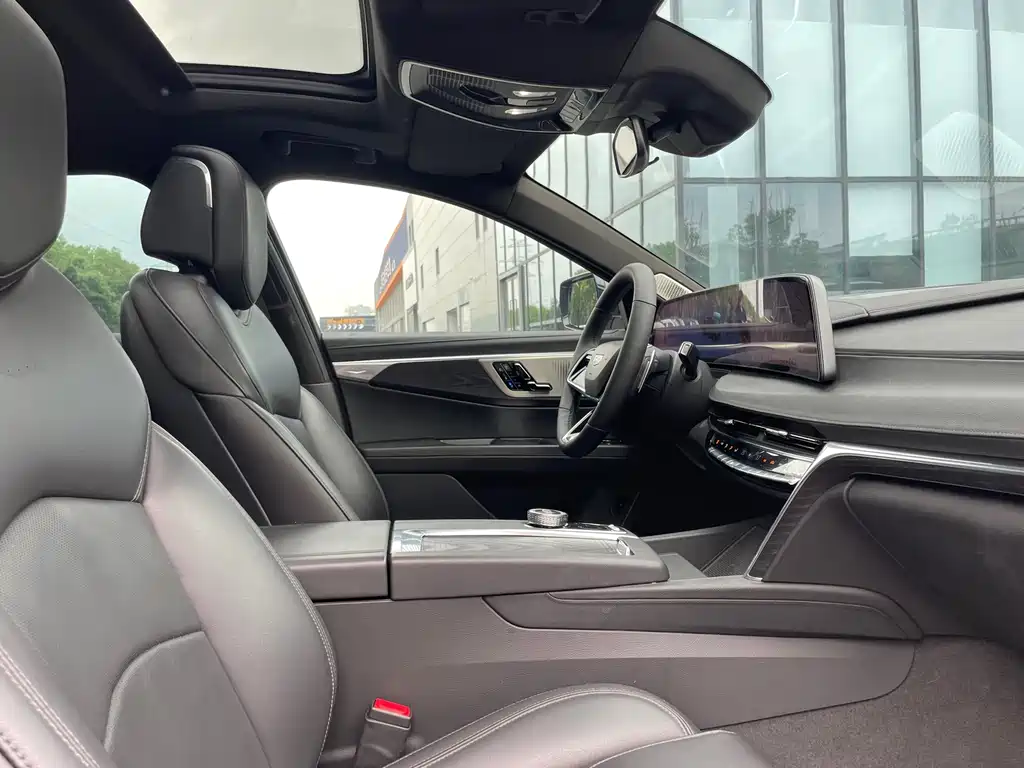 Cadillac CT6 — миниатюра 11