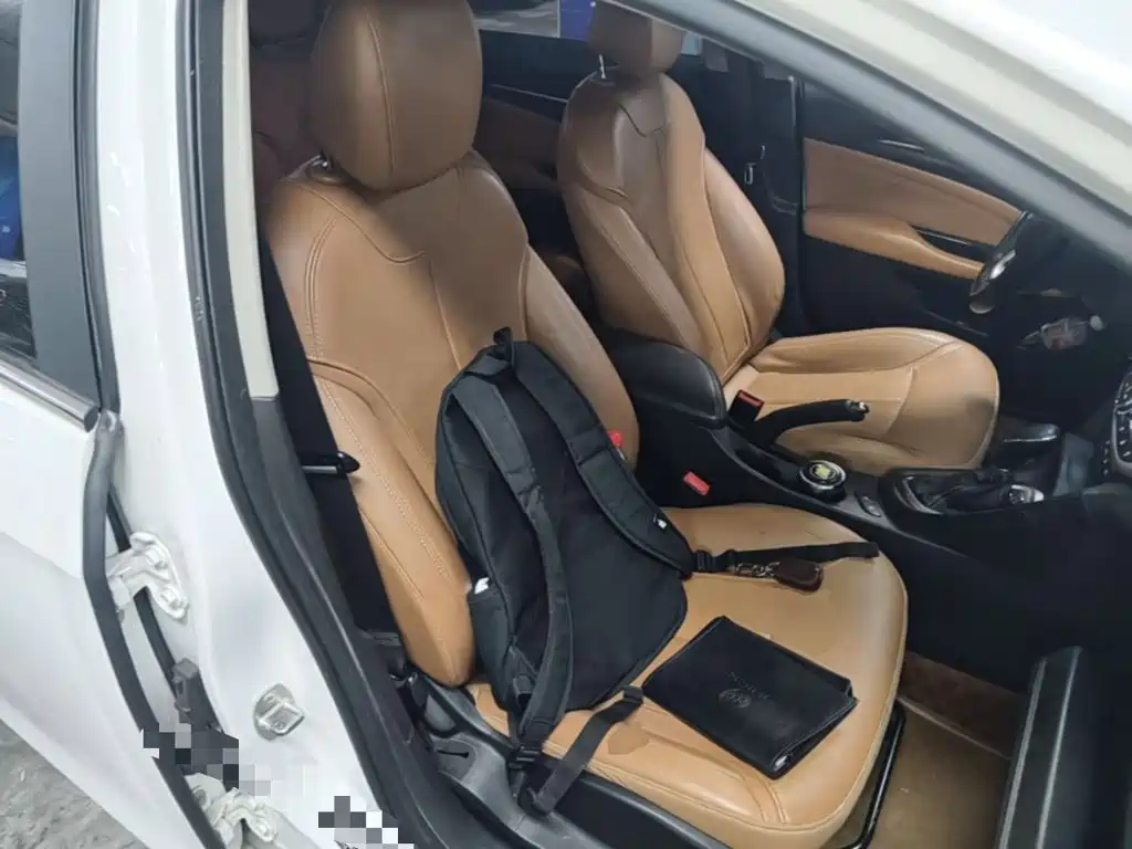 Buick Excelle — миниатюра 25