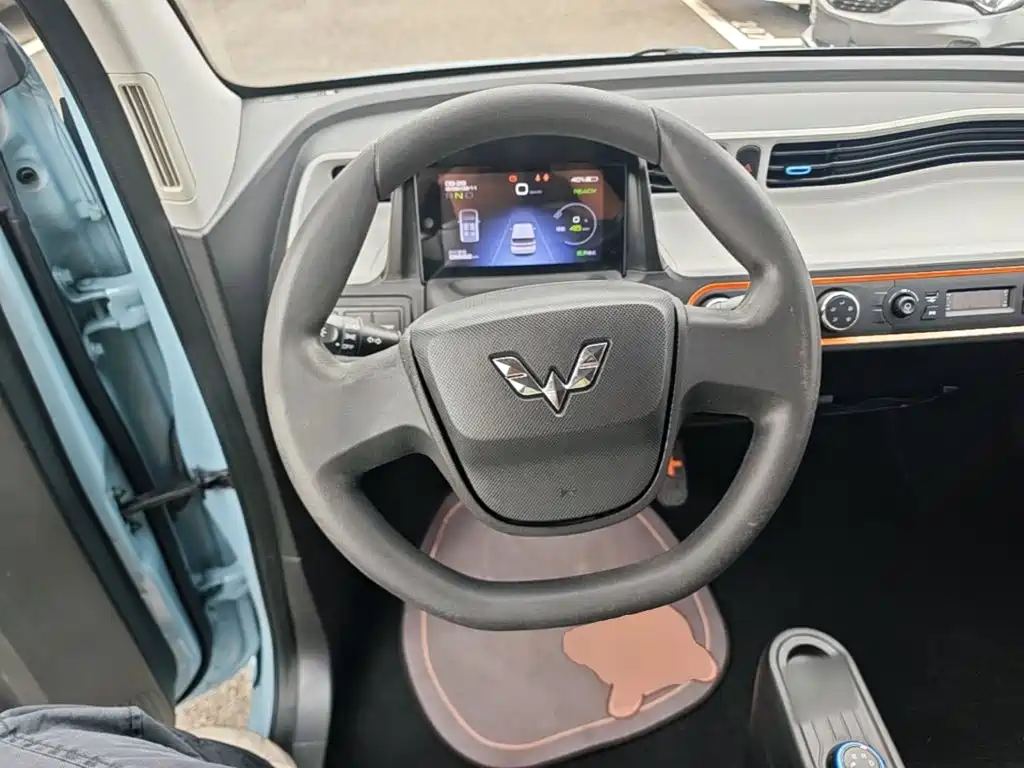 Wuling MINIEV — миниатюра 11