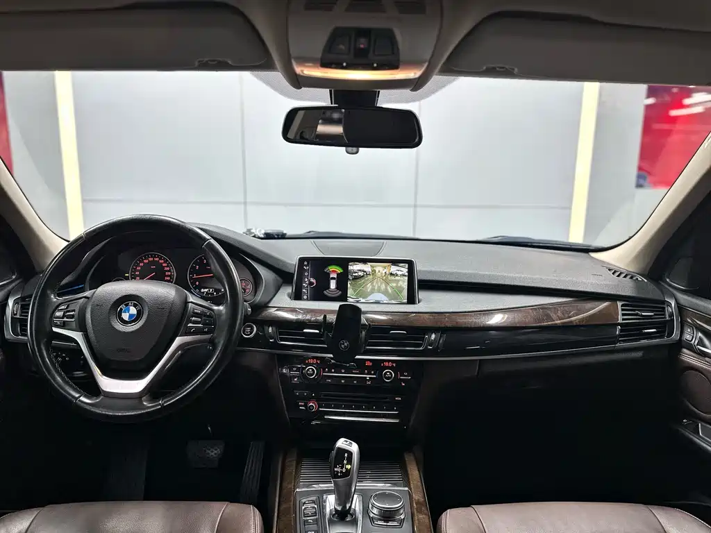 BMW X5 (Import) — миниатюра 7