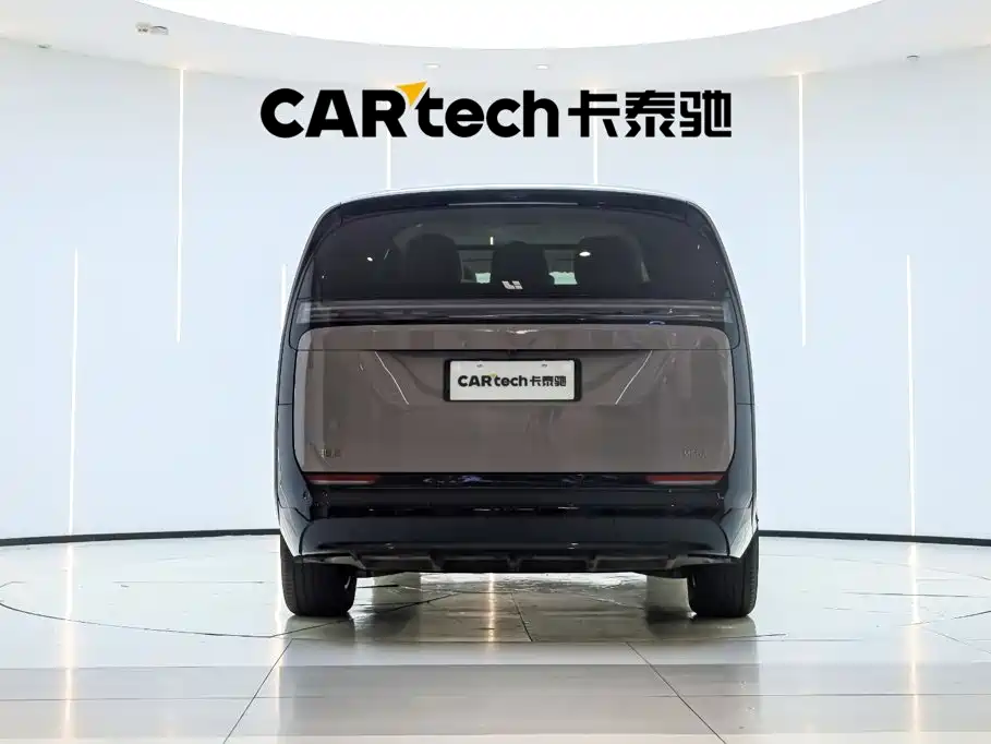 Li Auto Li MEGA — миниатюра 2