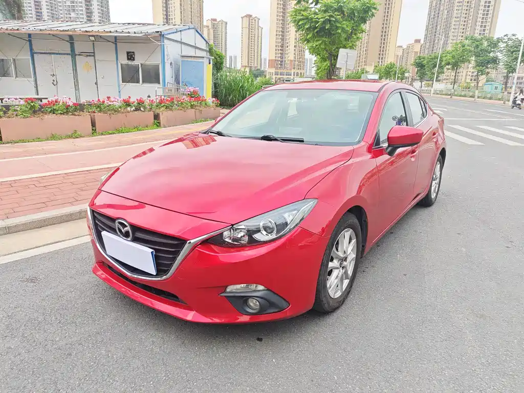 Mazda 3 Axela 2015