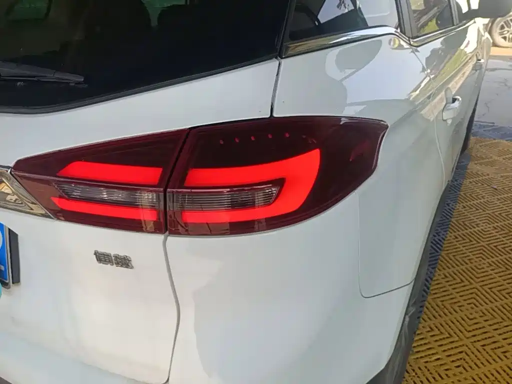 Geely Boyue — миниатюра 8