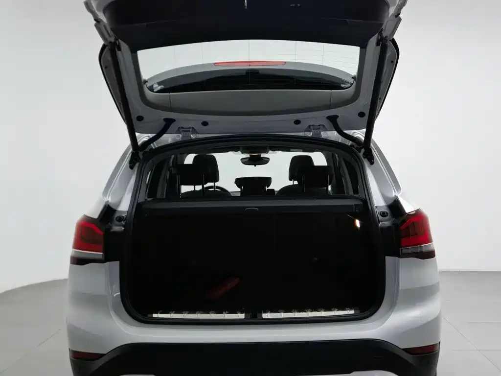 BMW X1 — миниатюра 16