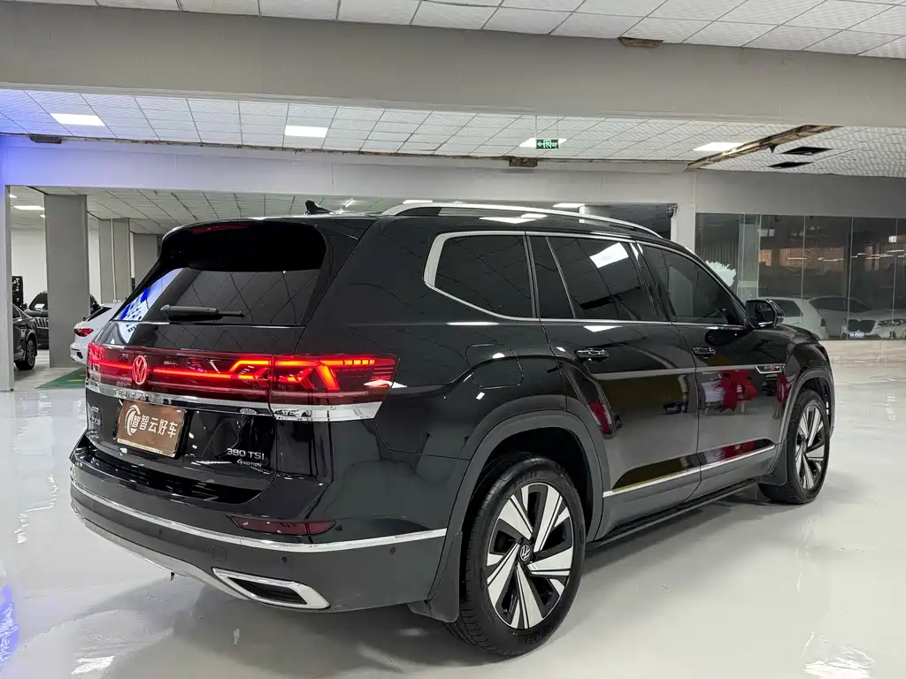 Volkswagen Teramont — миниатюра 9