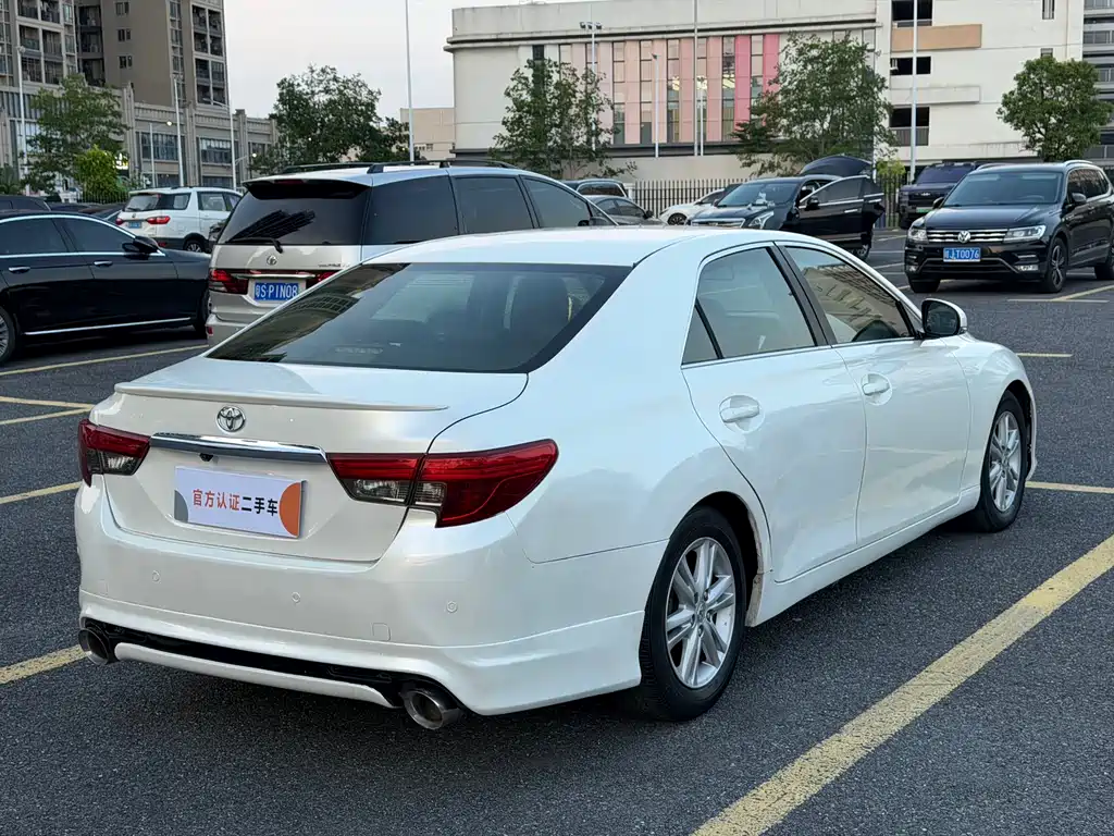 Toyota Reiz 2013 2.5S