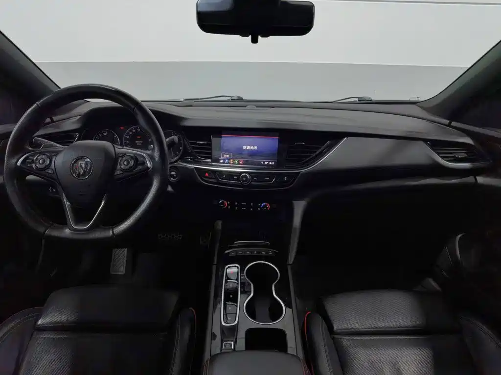 Buick Regal — миниатюра 5