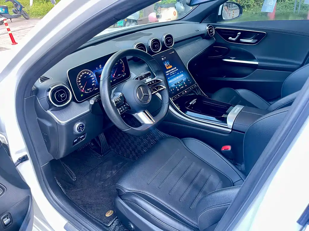 MERCEDES-BENZ C CLASS