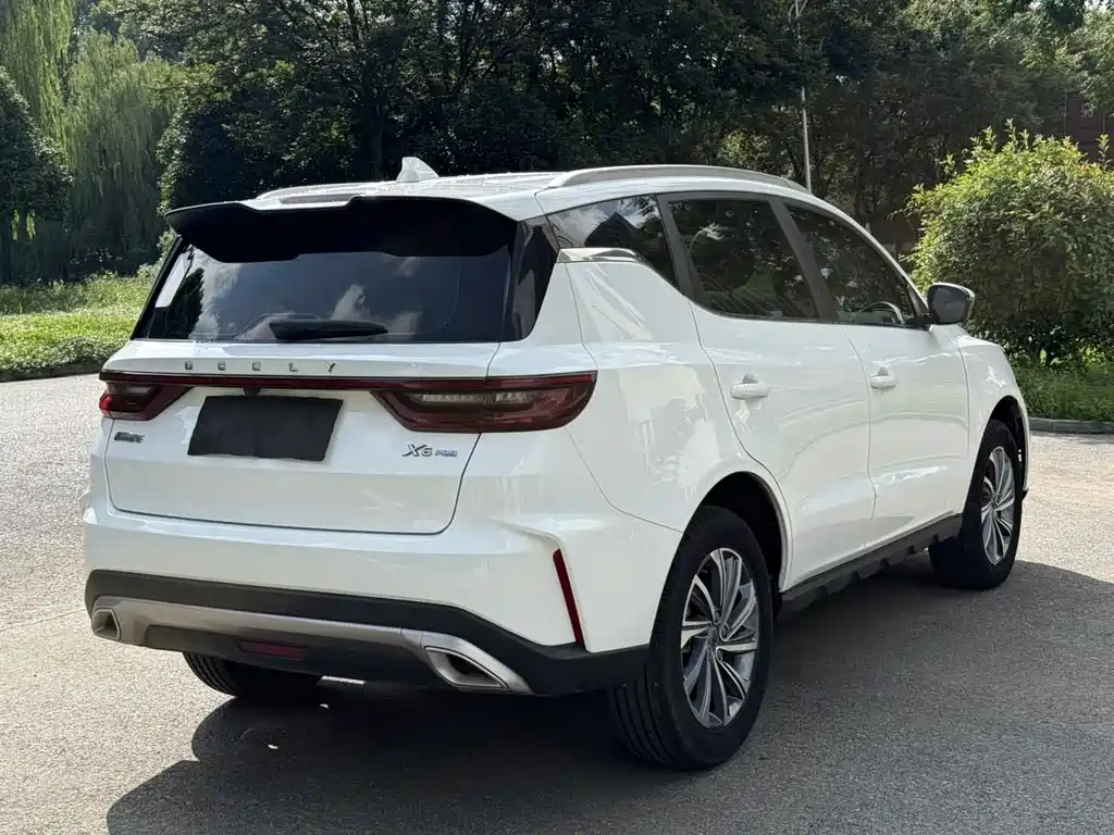 Geely Vision X6 — миниатюра 17