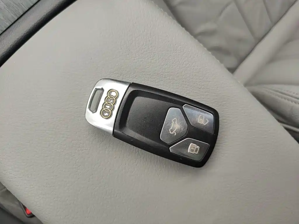 Audi A4L — миниатюра 9