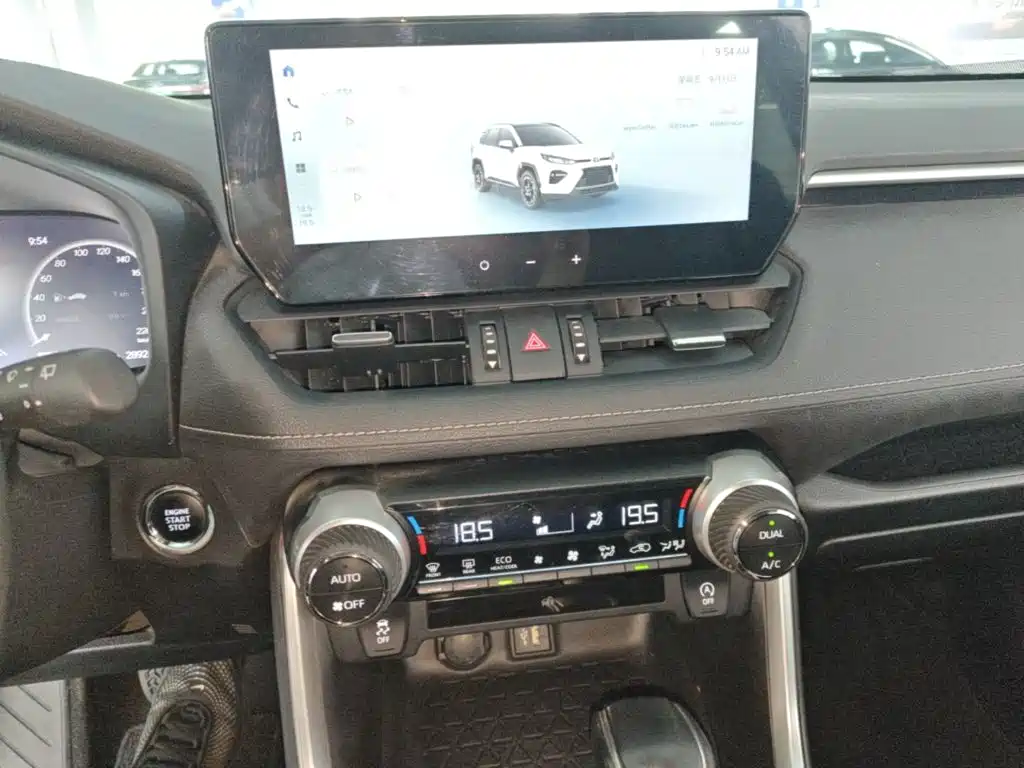 Toyota Wildlander — миниатюра 13