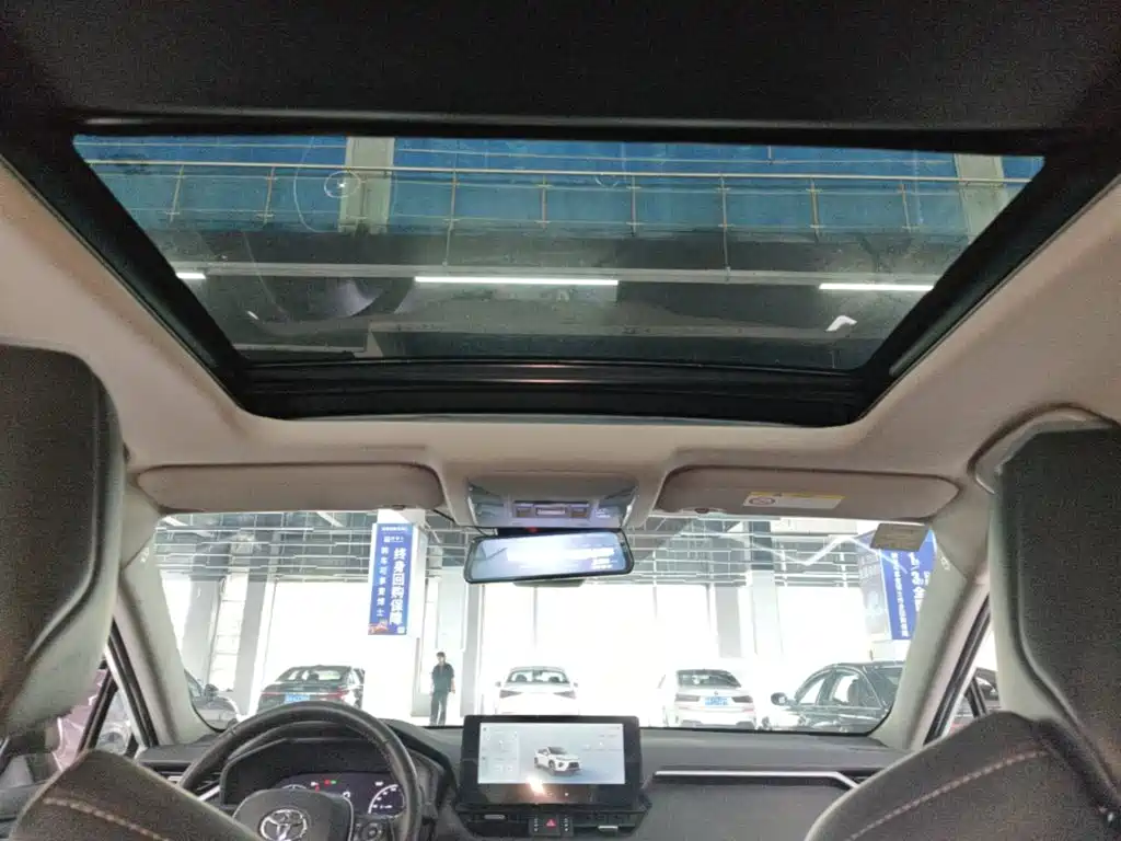 Toyota Wildlander — миниатюра 18