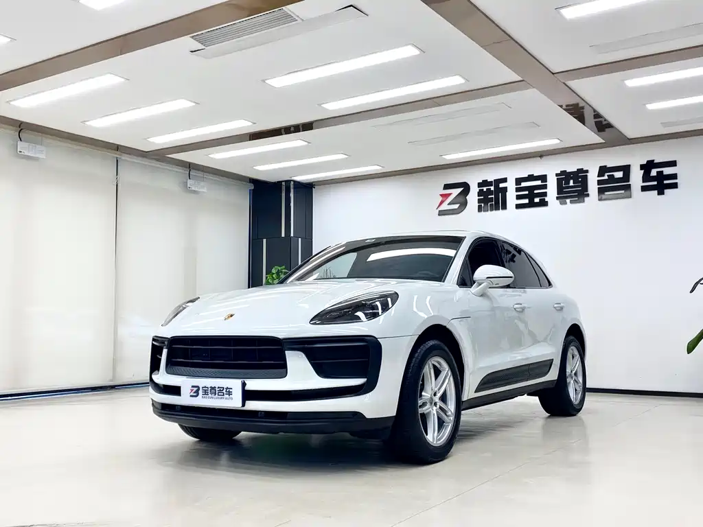 Porsche Macan 2022