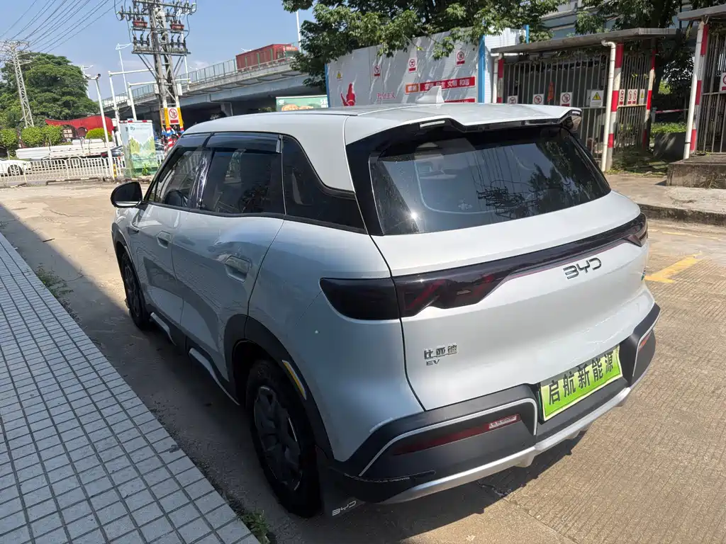 BYD Yuan UP — миниатюра 7