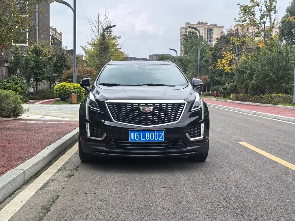 CADILLAC XT5