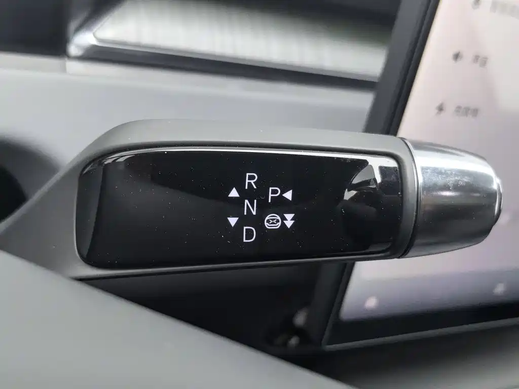 XPeng P7+ — миниатюра 13