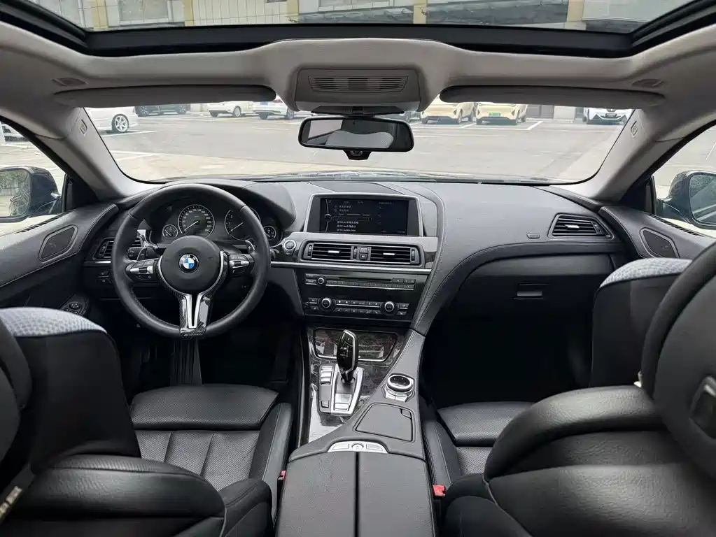 BMW 6 Series — миниатюра 6