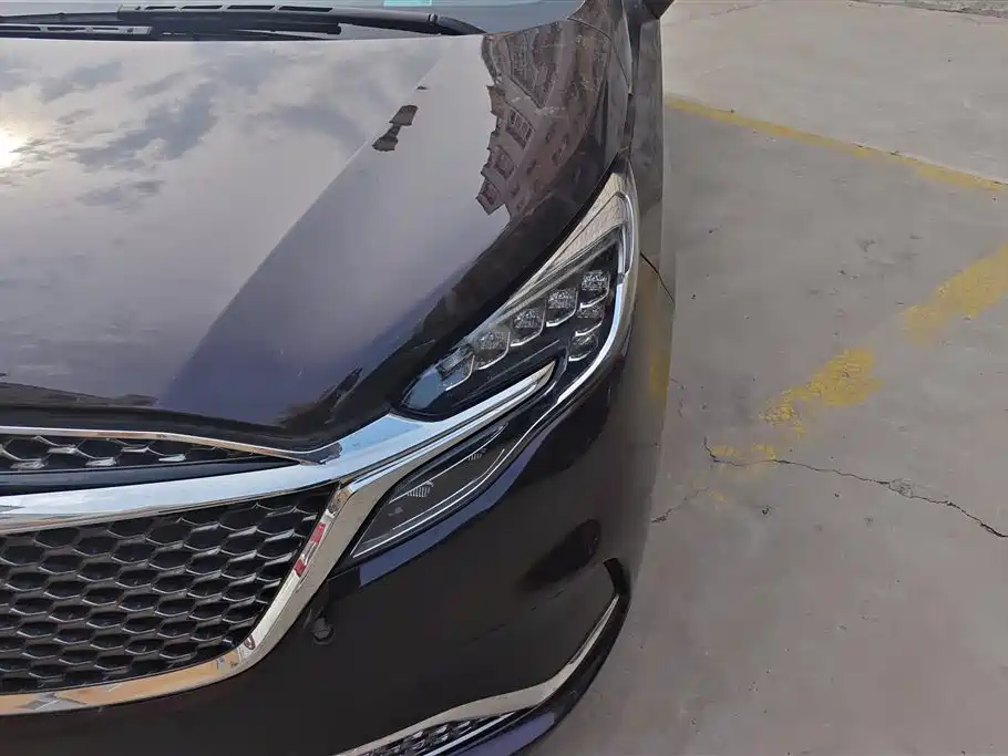 Buick GL8 2022 Avenir мест