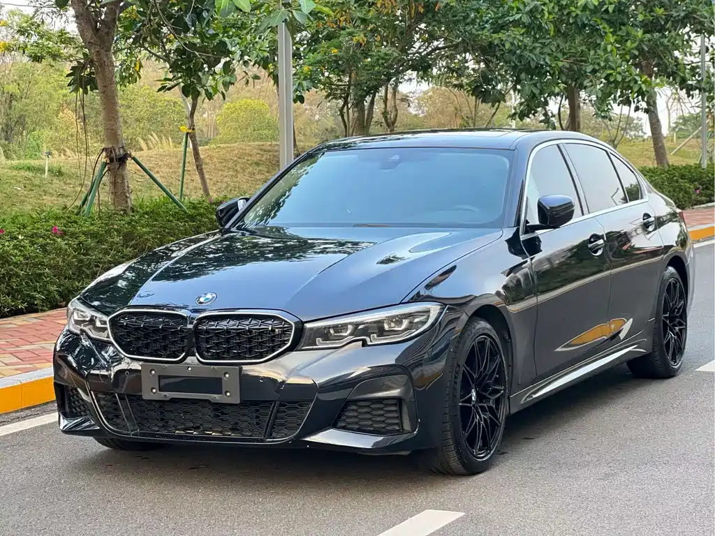 BMW 3 Series 2020