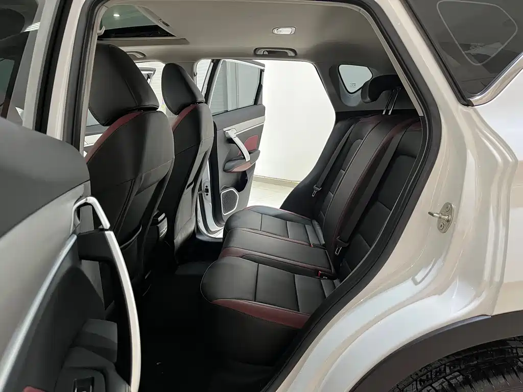 GEELY AUTOMOBILE BINYUE