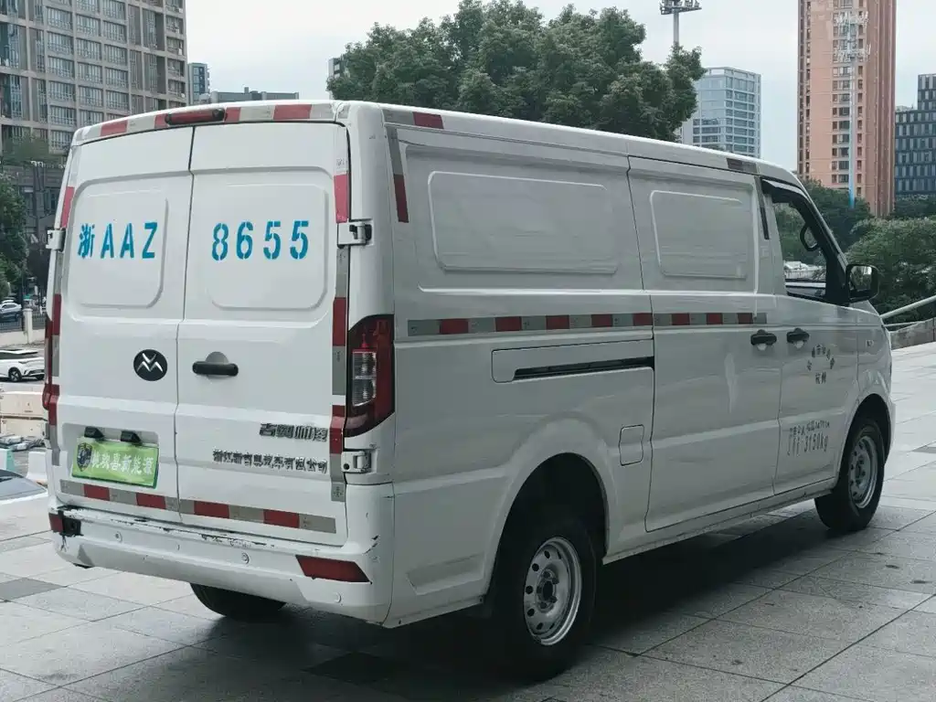 Geely Shuailing — миниатюра 7