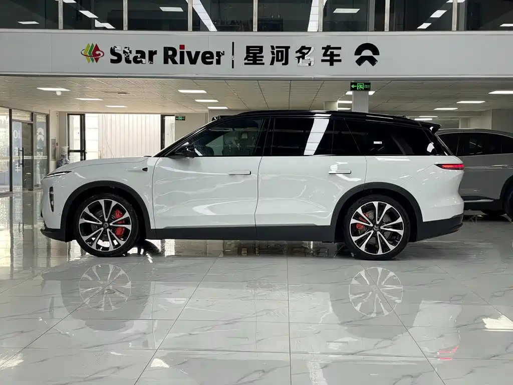 NIO ES8 — миниатюра 4