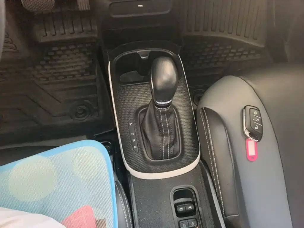 Roewe Clever — миниатюра 14