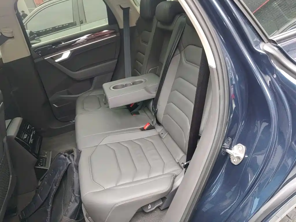 Volkswagen Touareg — миниатюра 17