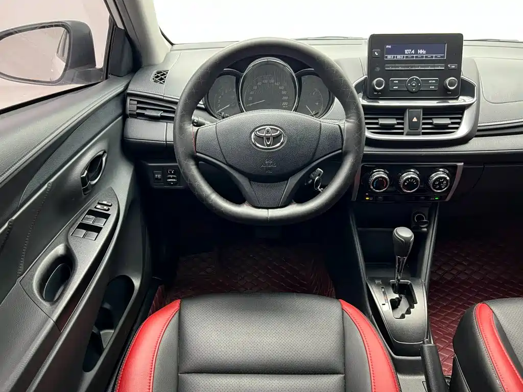 Toyota Yaris L — миниатюра 22