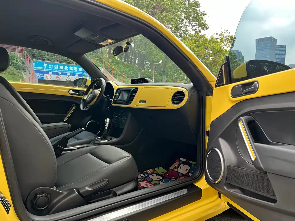 Volkswagen Beetle — миниатюра 15