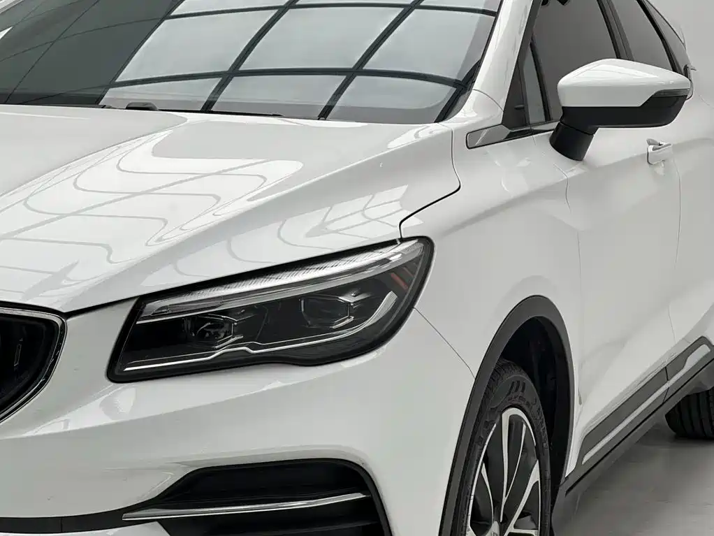 Geely Emgrand S — миниатюра 4