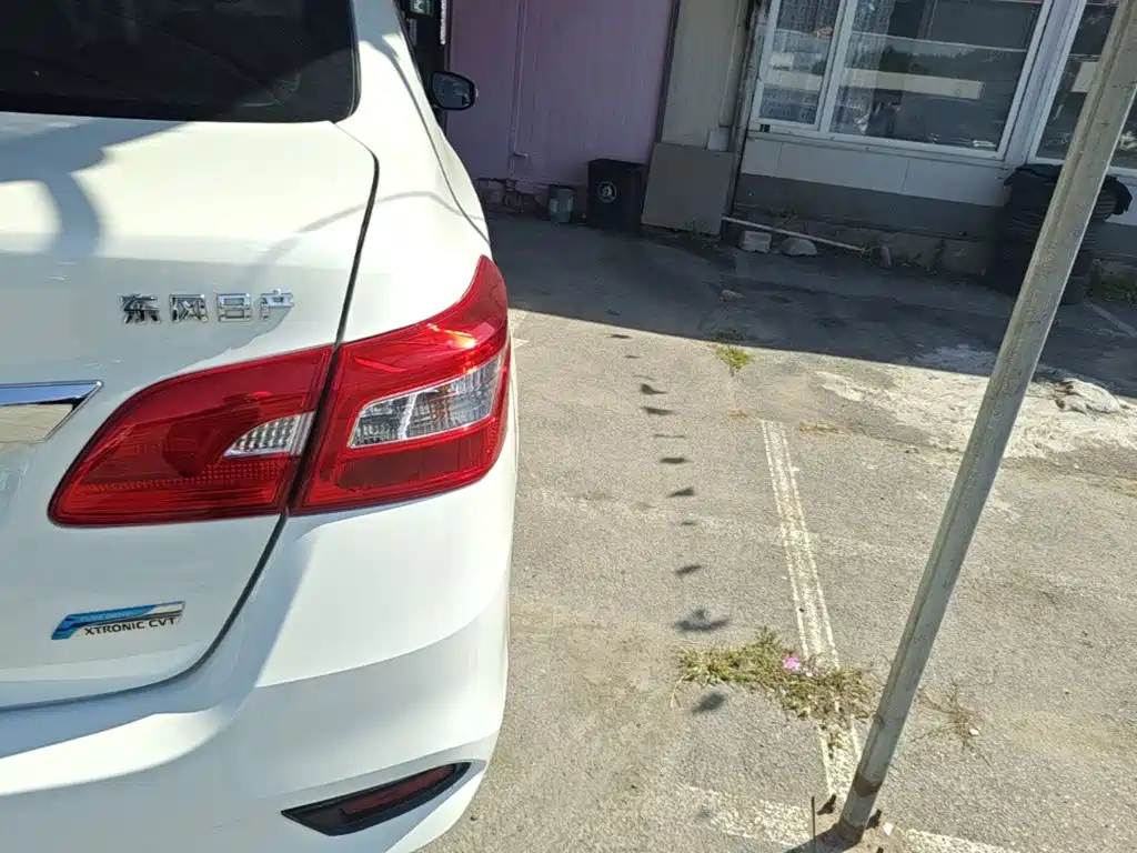 Nissan Sylphy — миниатюра 8