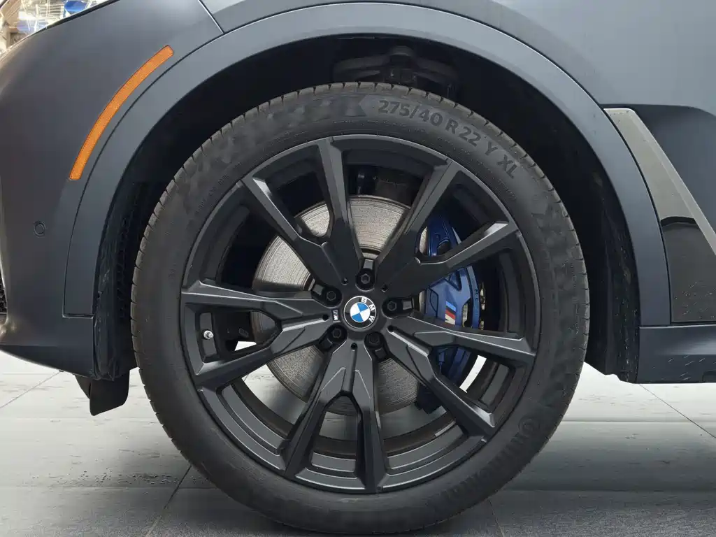 BMW X7 — миниатюра 9